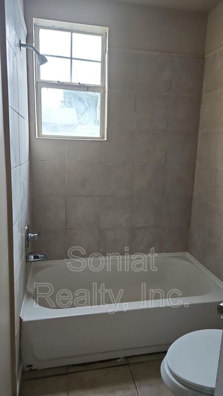 This Unit Is A Must See!! property image