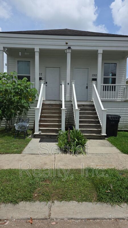 1905 Montegut Drive property image