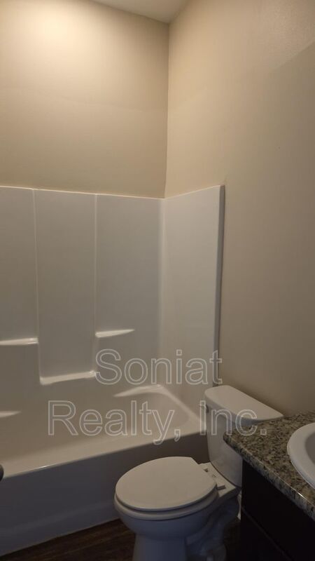 1905 Montegut Drive property image
