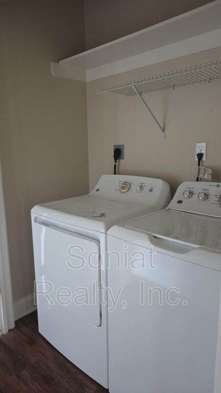 1905 Montegut Drive property image