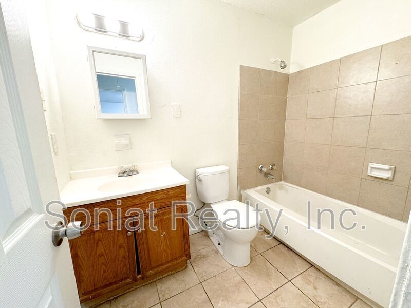 Spacious 3 bedroom 2 bath. Only $500 Security Deposit. SECTION 8 WELCOME property image