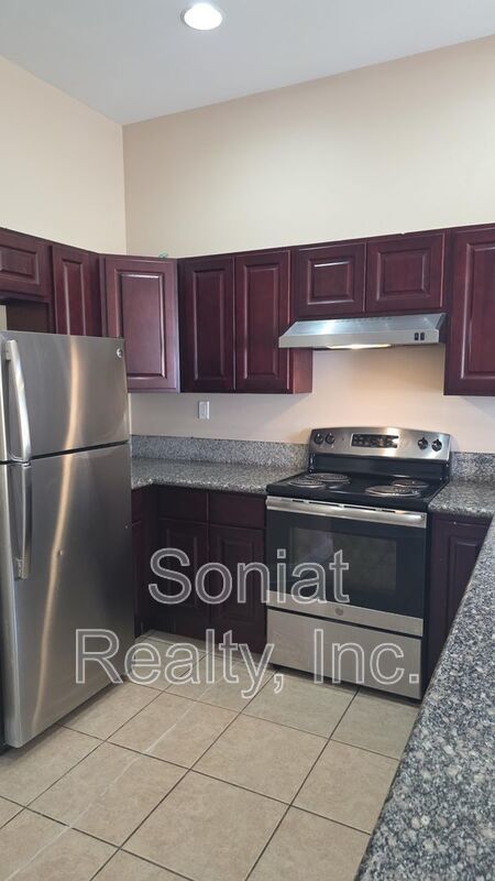 Accepts Vouchers property image