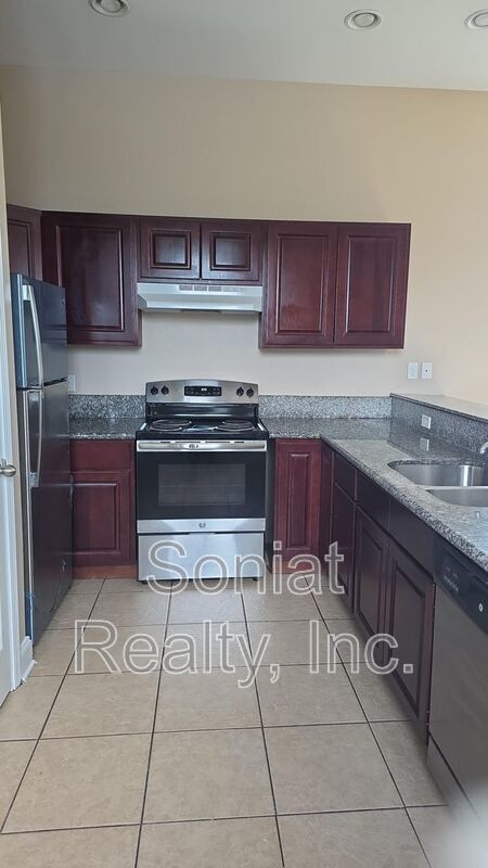 Accepts Vouchers-Seventh Ward Neighborhood property image
