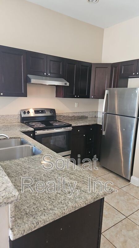 Accepts Voucher-Welcome to the Dixon Neighborhood property image