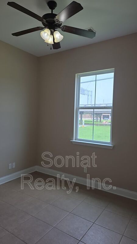 Accepts Vouchers-St Roch 2-bedroom Double- Housing Choice Voucher Accepted. property image