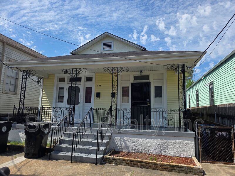 4bd 1 ba mid city shotgun double property image