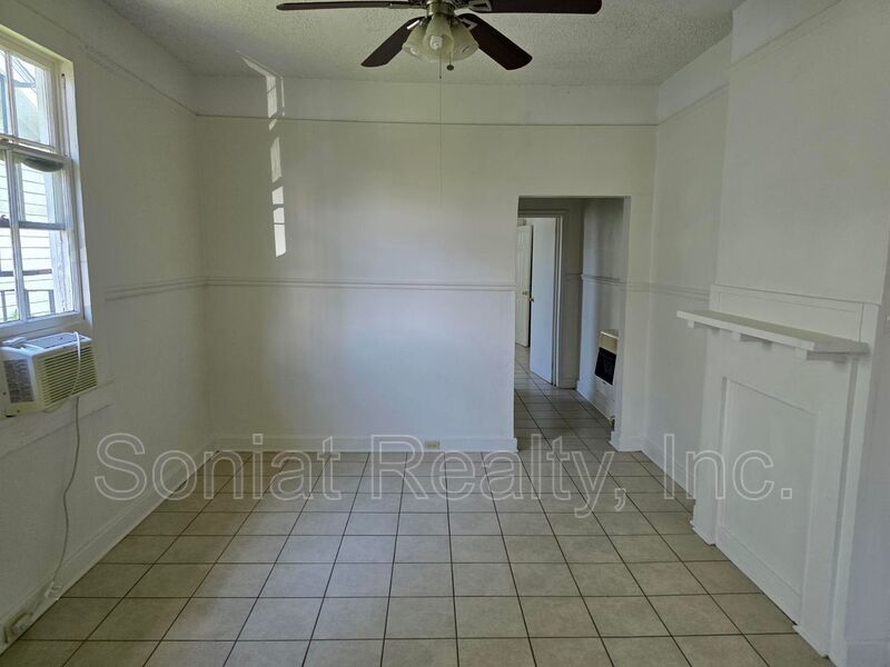 2 bedroom 1 bath shotgun mid city double property image