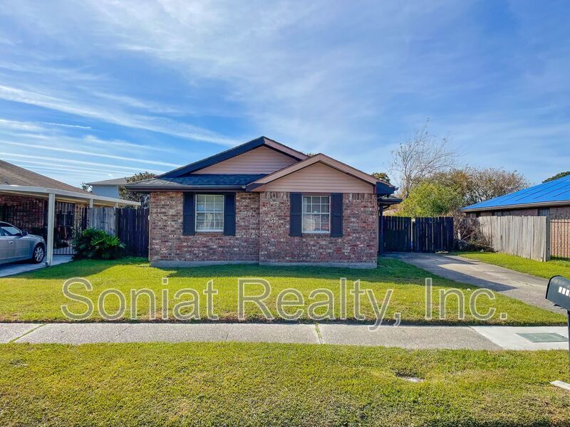 Accepts Vouchers - Spacious 3 Bedroom 2 Bath. property image