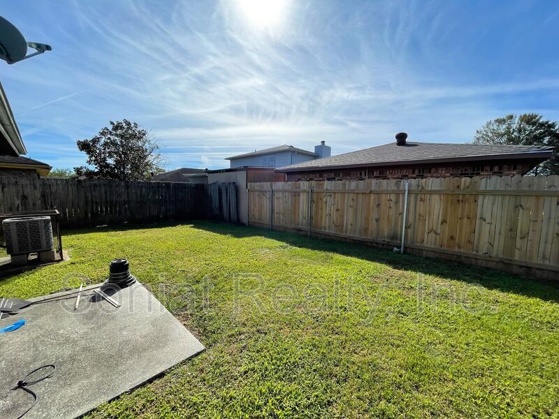 Accepts Vouchers - Spacious 3 Bedroom 2 Bath. property image
