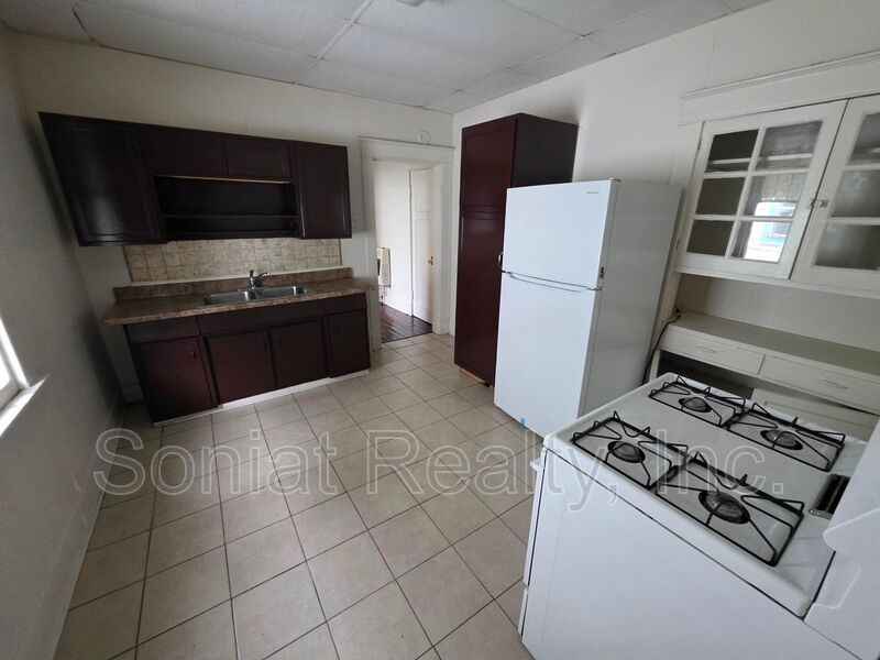 2 bedroom 1 bath shotgun mid city double property image