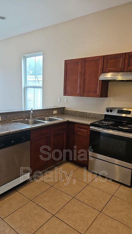 Accepts Vouchers property image