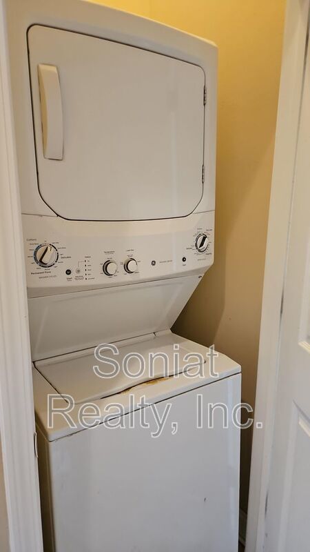 Accepts Vouchers property image