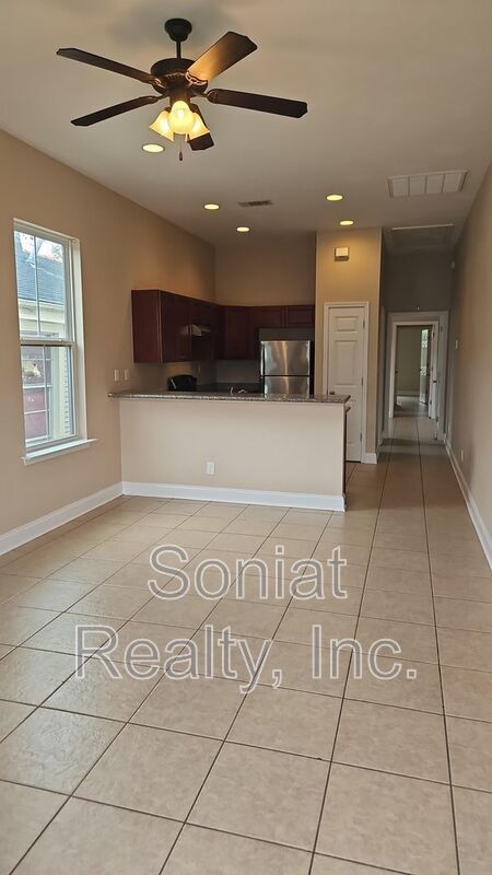 Accepts Vouchers property image