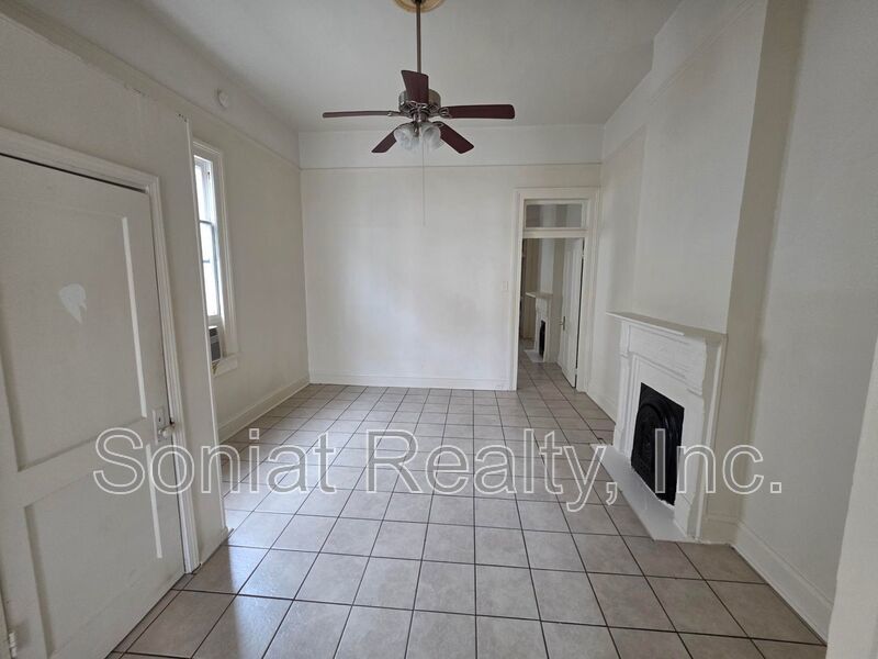 3bd 1 ba shotgun style mid city double property image