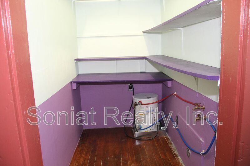 Balcony Living on Magazine Street — 3BR in the Heart of Uptown NOLA property image