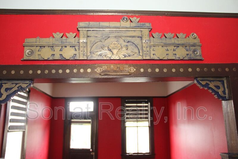 Balcony Living on Magazine Street — 3BR in the Heart of Uptown NOLA property image