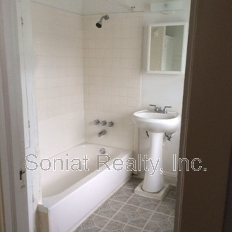 5324 Prytania Street property image
