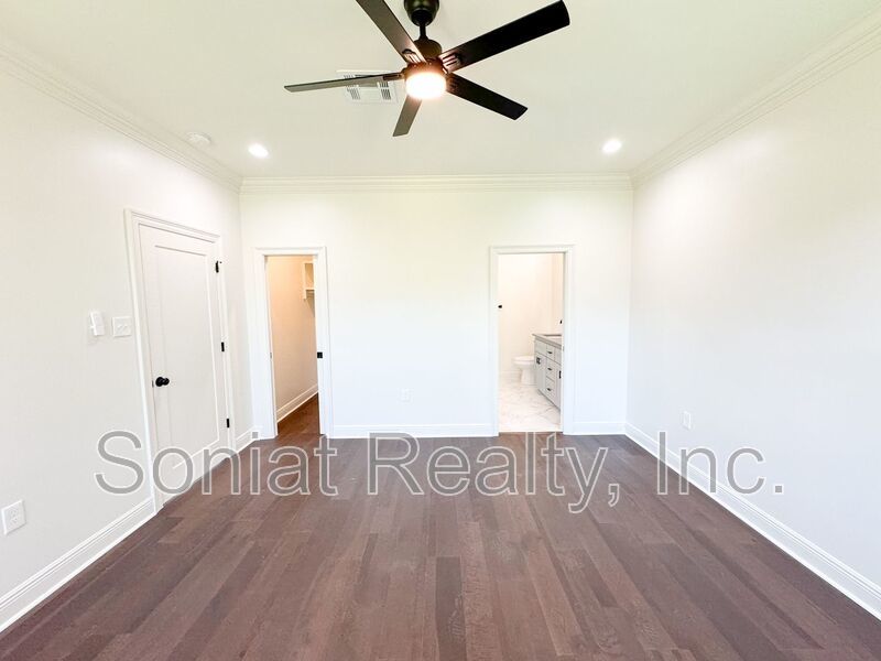 Beautifully Newly Constructed 3 bed 2 bath Single Family Home property image