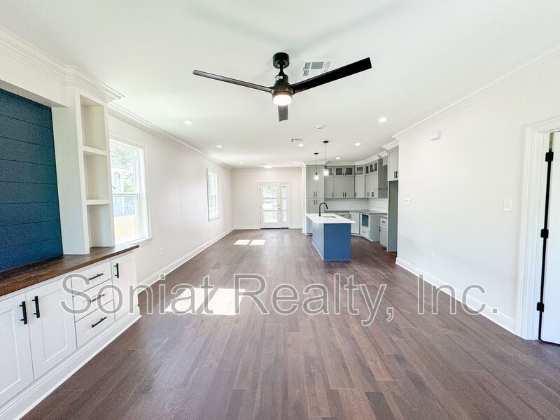 Beautifully Newly Constructed 3 bed 2 bath Single Family Home property image
