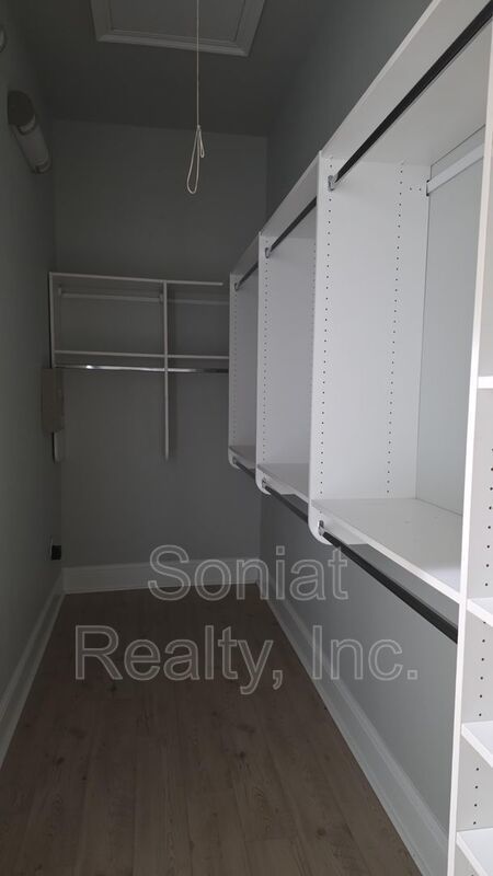 Lakeview property image