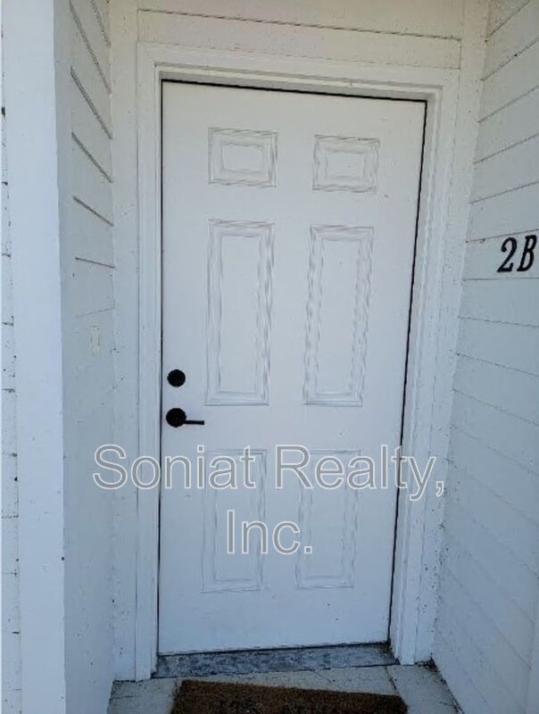4504 Pontchartrain Drive Unit 2-B property image