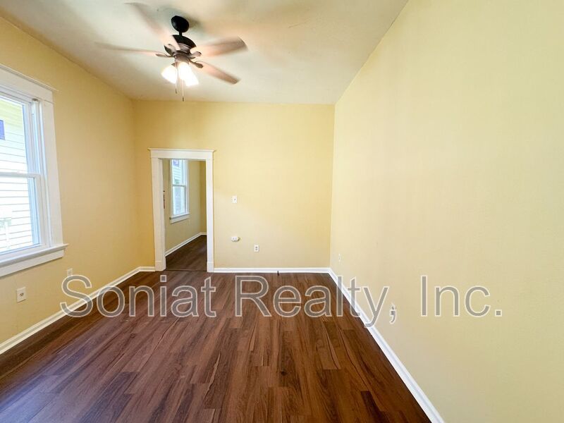 Vouchers Accepted-2 BEDROOM 1 BATH HOME property image