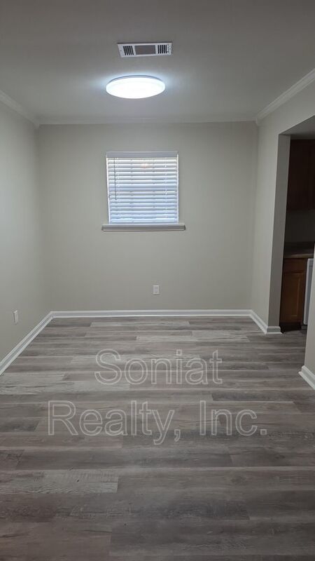 Vouchers Accepted - New Orleans East Single Home property image