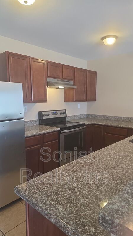 Vouchers Accepted- Gentilly Double property image