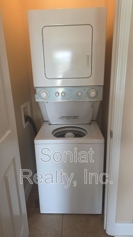 Vouchers Accepted- Gentilly Double property image