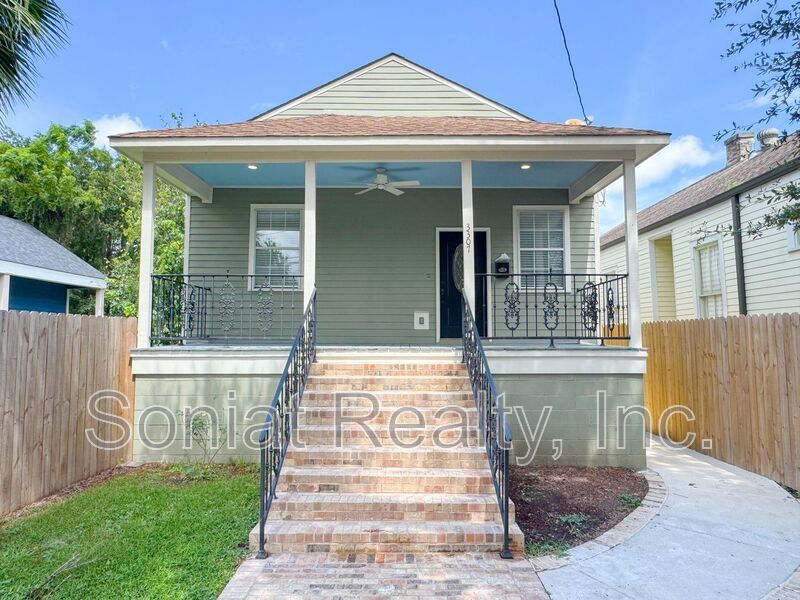 Vouchers Accepted-Fresh, Modern & Spacious — Renovated 3BR/2BA Home property image