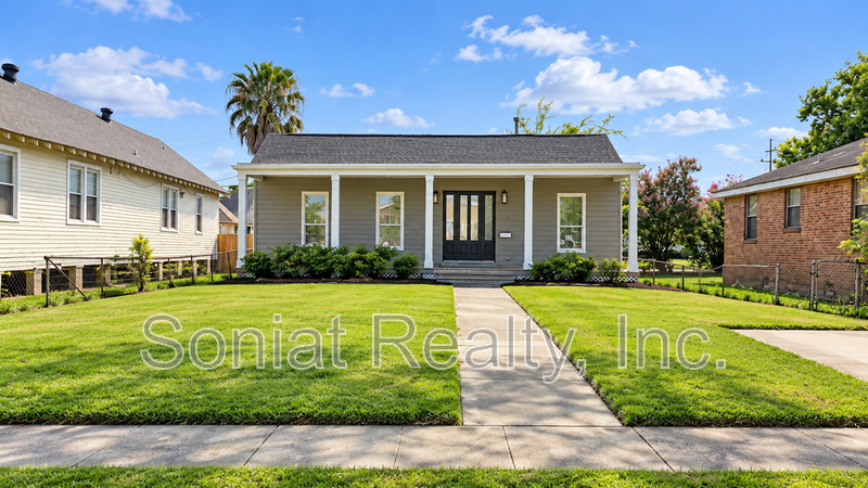 Lakeview property image