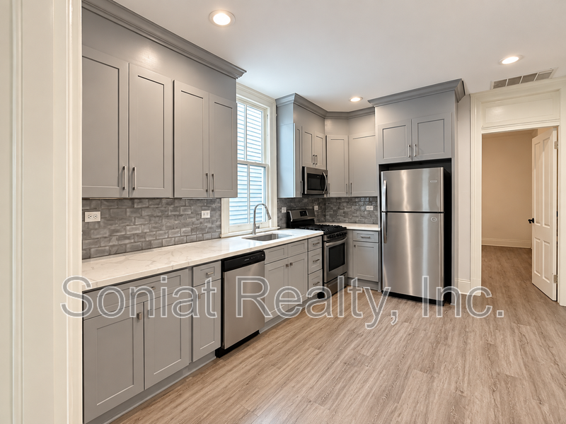 3 bedroom 1 bath mid city double property image