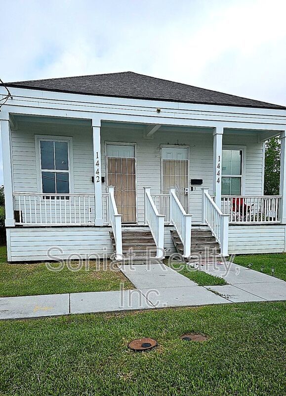 Vouchers Accepted-Charming 9th Ward property image