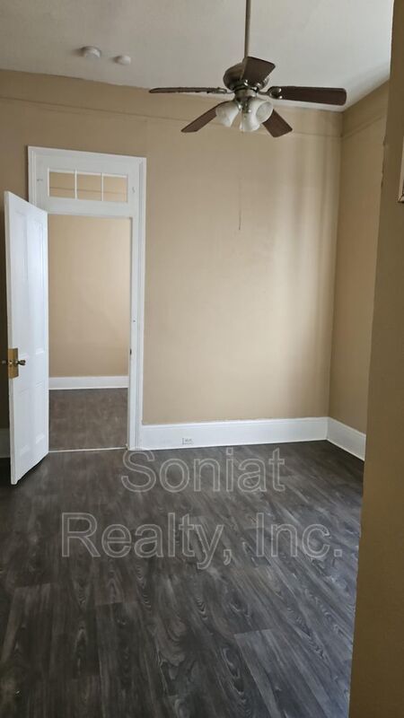 Shotgun Double Available In Bywater property image