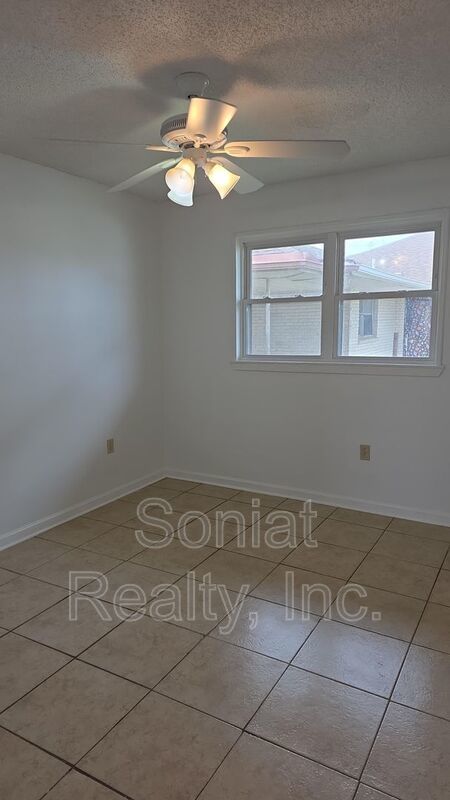 3-bedroom, 1.5-bath home in New Orleans property image
