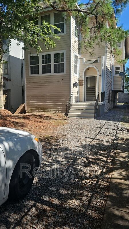 Broadmoor 2 bedroom Available property image