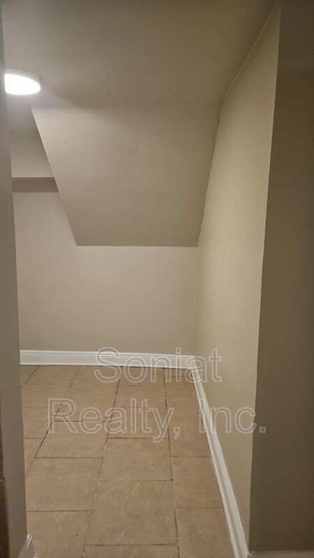 Broadmoor 2 bedroom Available property image