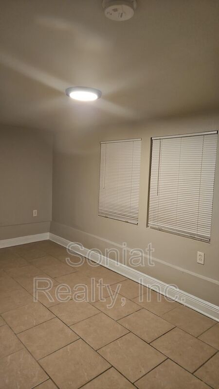 Broadmoor 2 bedroom Available property image