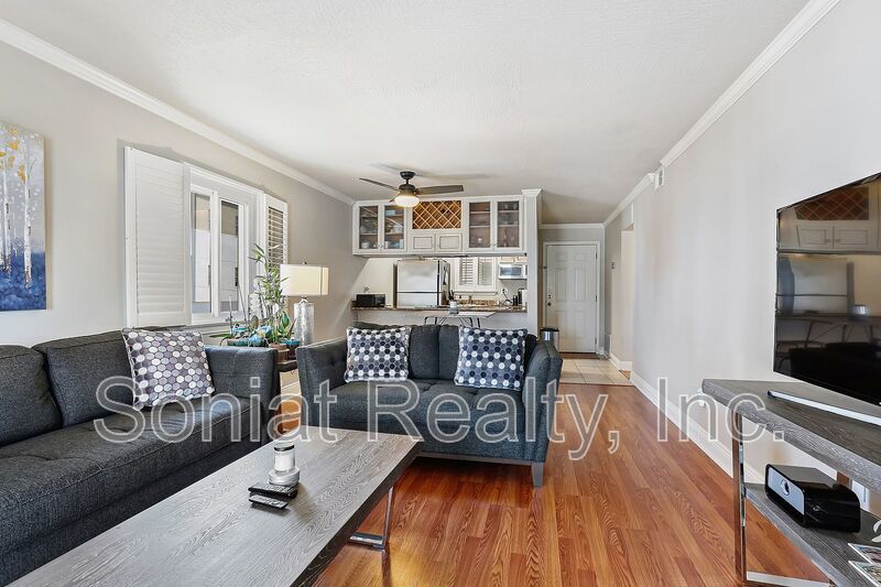 Furnished 1 Bedroom Apartment in Metairie property image