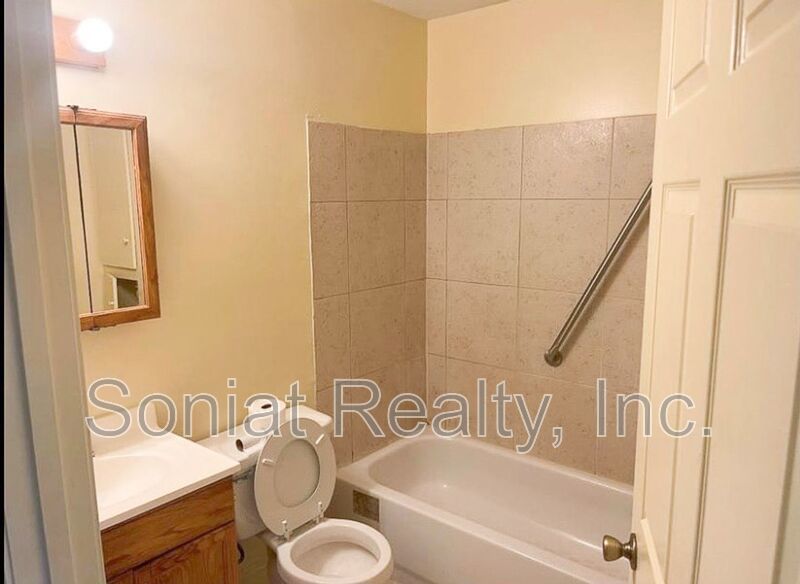 2 Bedroom 1 bath Home property image