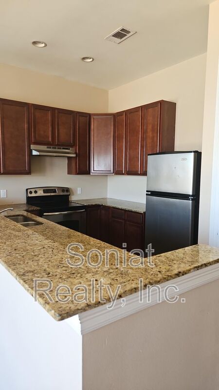 Gentilly Neighborhood property image