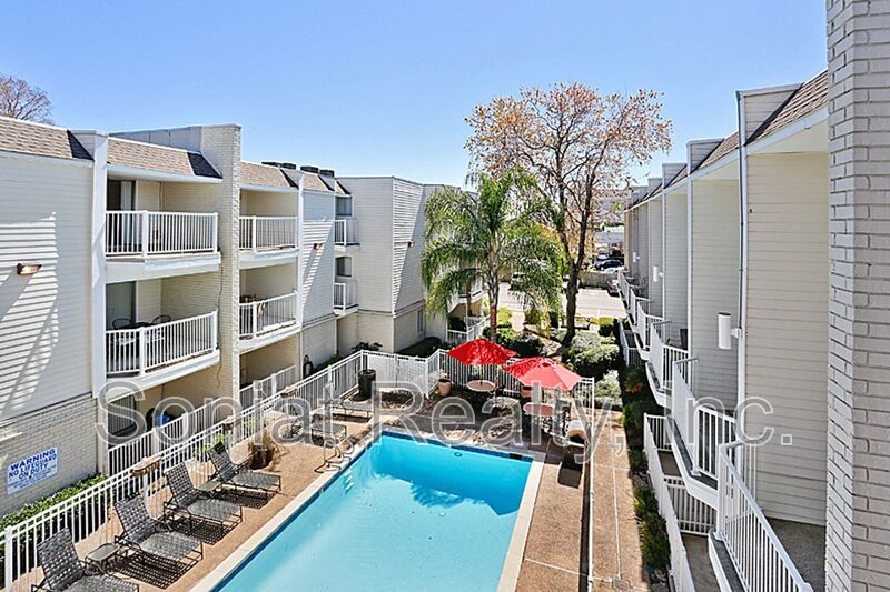 Cute Apartment Centrally Located in Metairie by EJGH property image