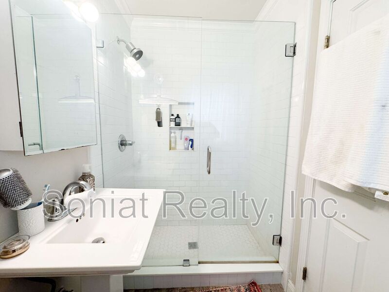 Stunning Condo on St. Charles Ave. property image