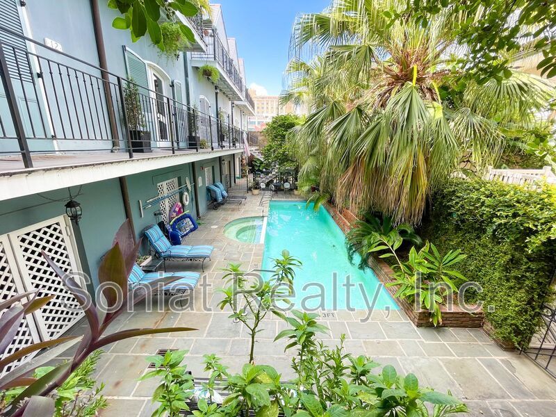 French Quarter Condo 2 Bedroom 1.5 Bath property image