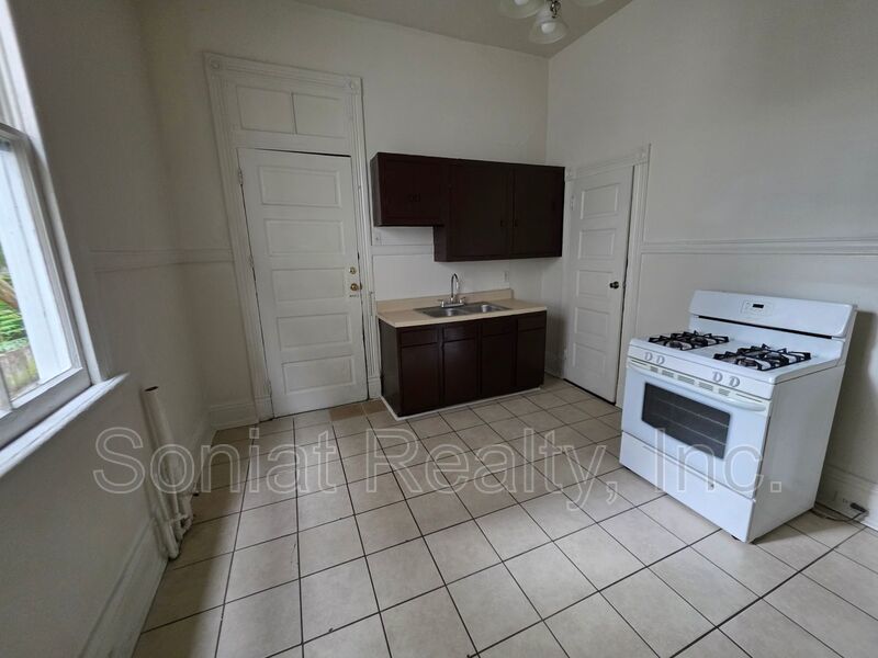 2-Bedroom Shotgun in Great Neighborhood property image