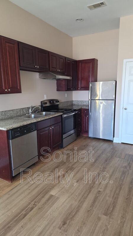 Accepts Vouchers - Available Two Bedroom Double Available property image