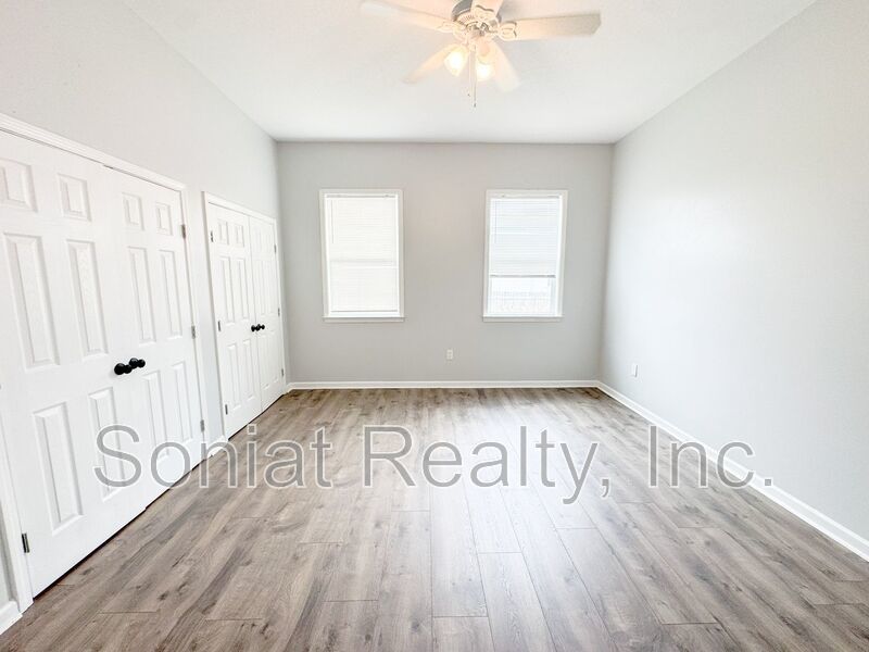 Spacious 3 Bedroom 2 Bath Home (Section 8 Welcome) property image