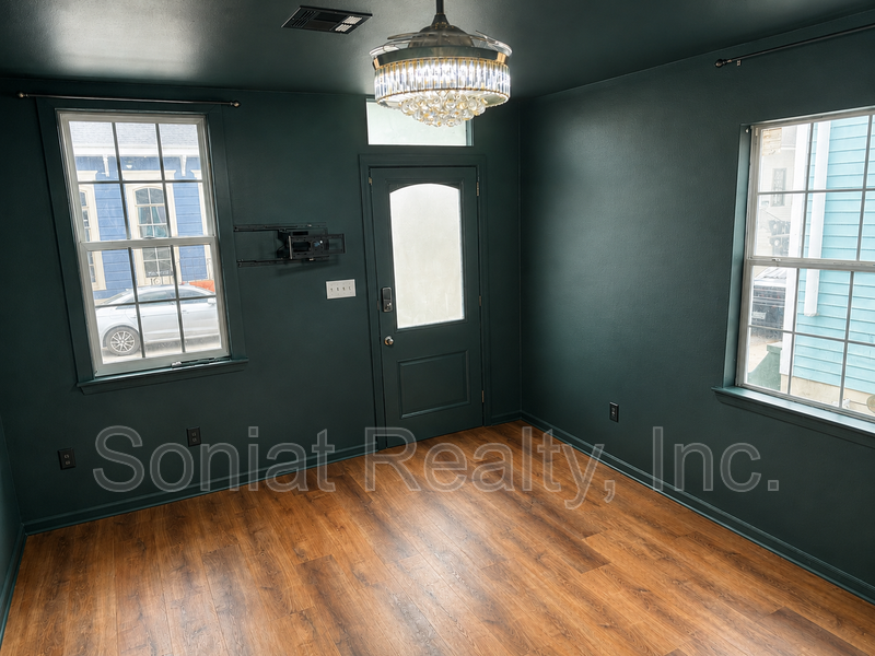 Treme Rental with Historic Character Near French Quarter-Accepts Vouchers property image