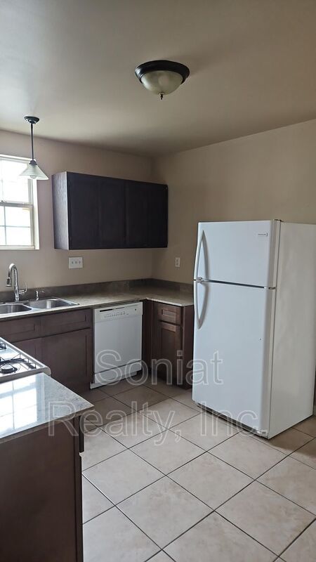This Unit Is A Must See!! property image