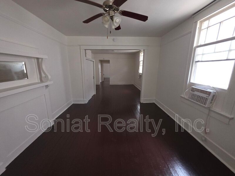 2 bedroom 1 bath shotgun mid city double property image